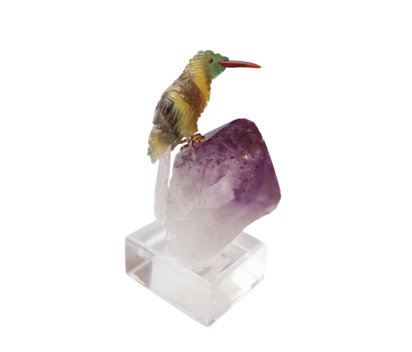 Fluorite hummingbird carving by Peter Muller