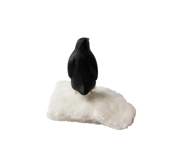 Dolomite Penguin carving by Peter Muller - Image 2