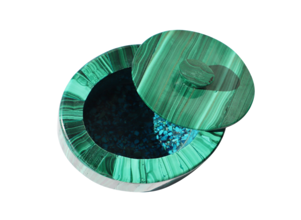 Malachite oval box with lid - Image 2