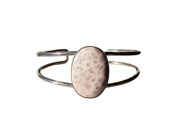 Natrolite cuff